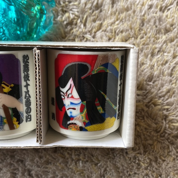 🍶 Japanese theater sake set 🍶 - Picture 4 of 4